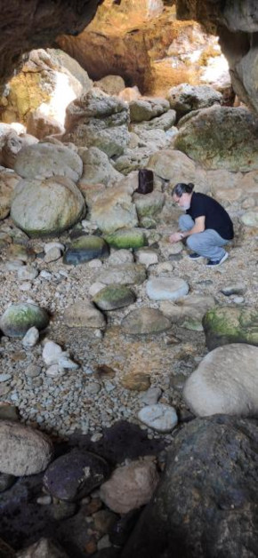 Grotta del Diavolo, interno